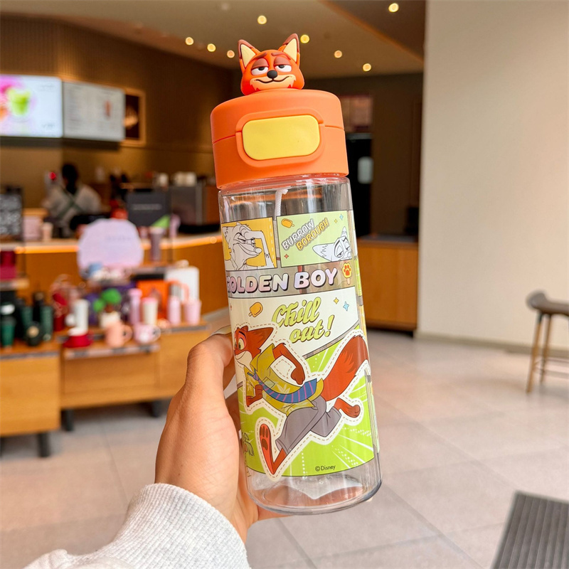X&W For Disney Water Bottle St - огляд і ціна Sports Equipment Stores